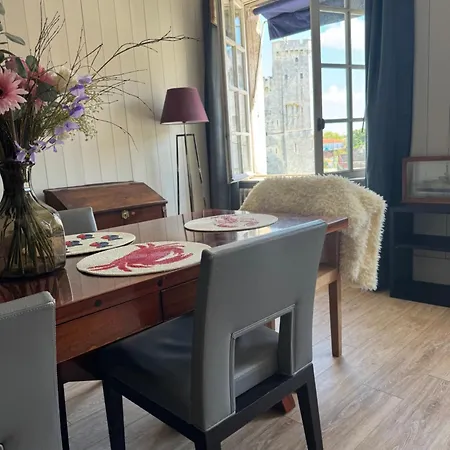 Lejlighed Tour De La Chaine, Vieux Port, Grand *